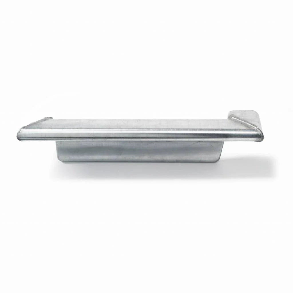 Zinken verstekkopschot met kraal – voor bakgoten B30, B37 en B44 - ZinkenRegenpijpen.nl